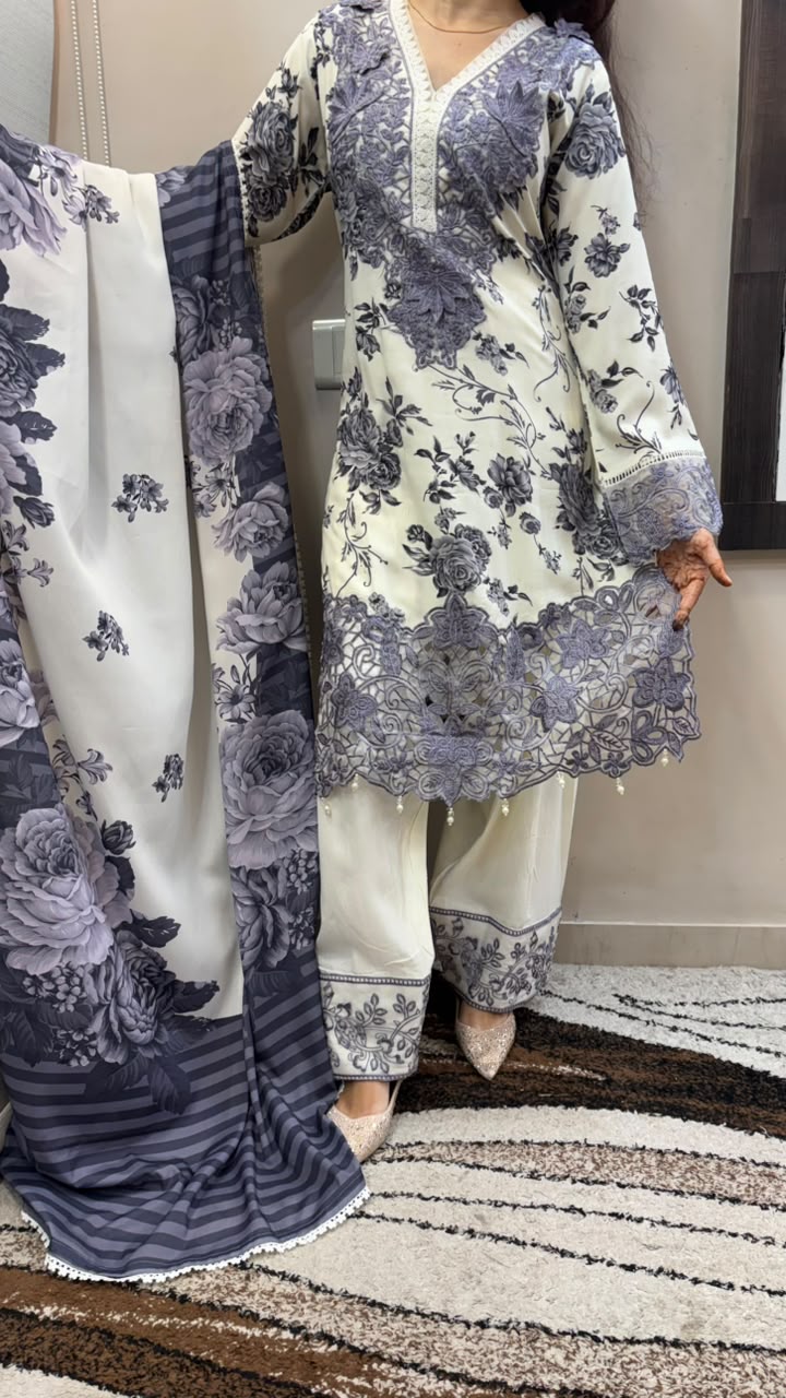 Zia Farshi set_04