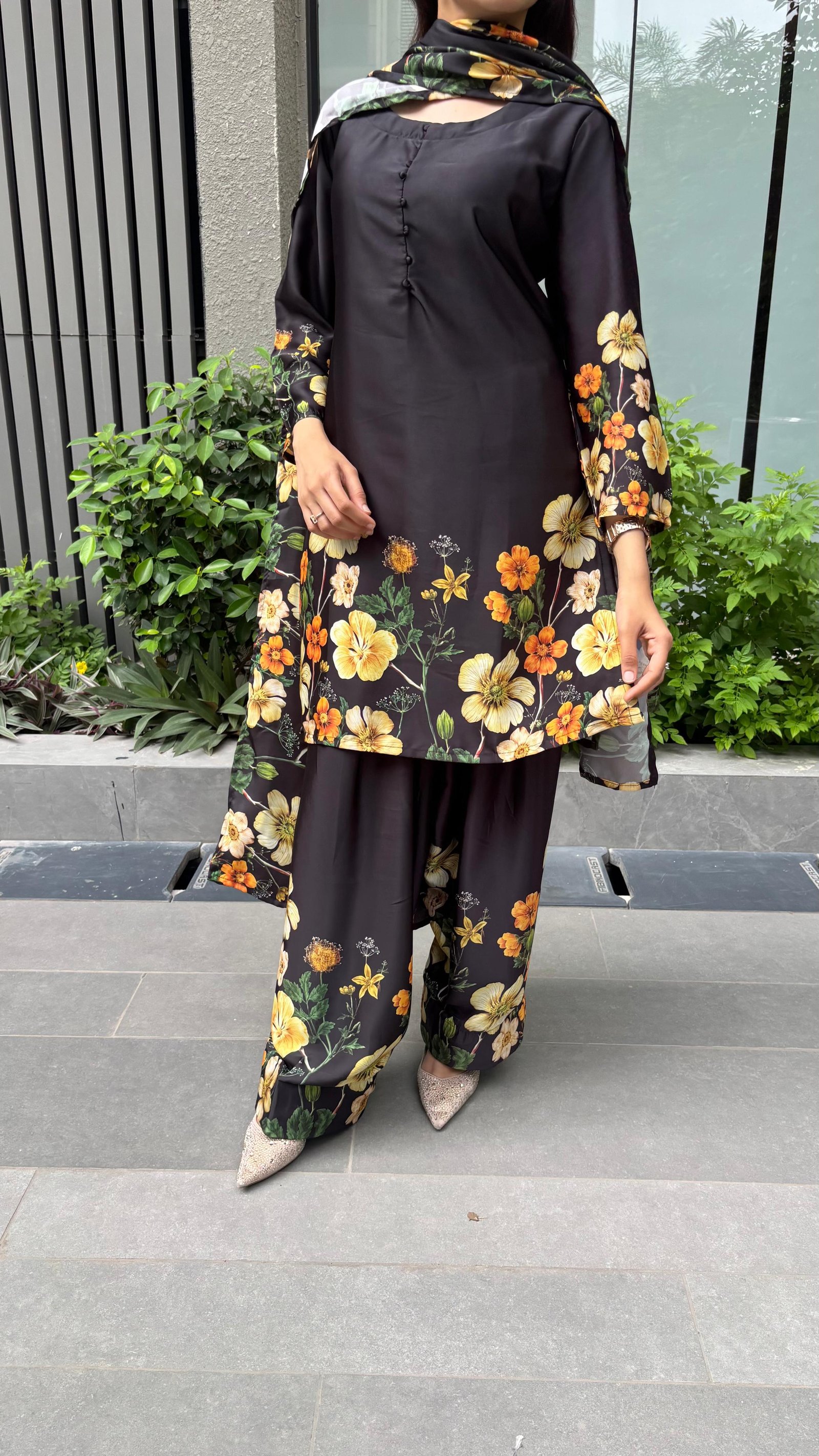 Zeenat pak. cord set_04
