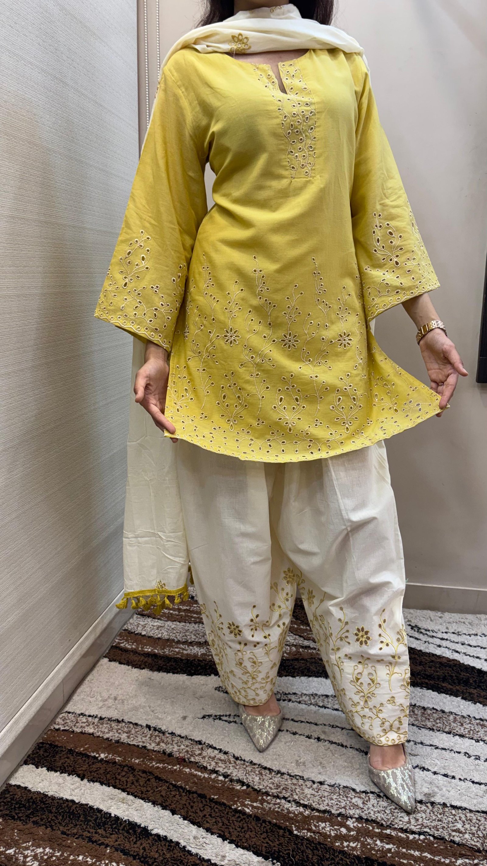 Mehru Farshi set_01