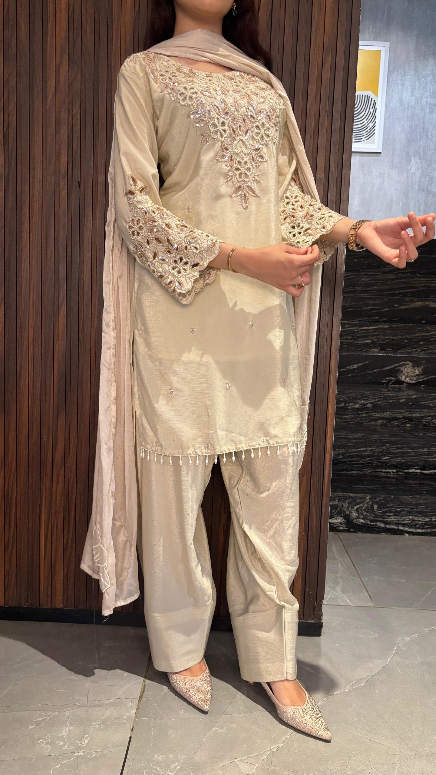 Ayra Farshi set