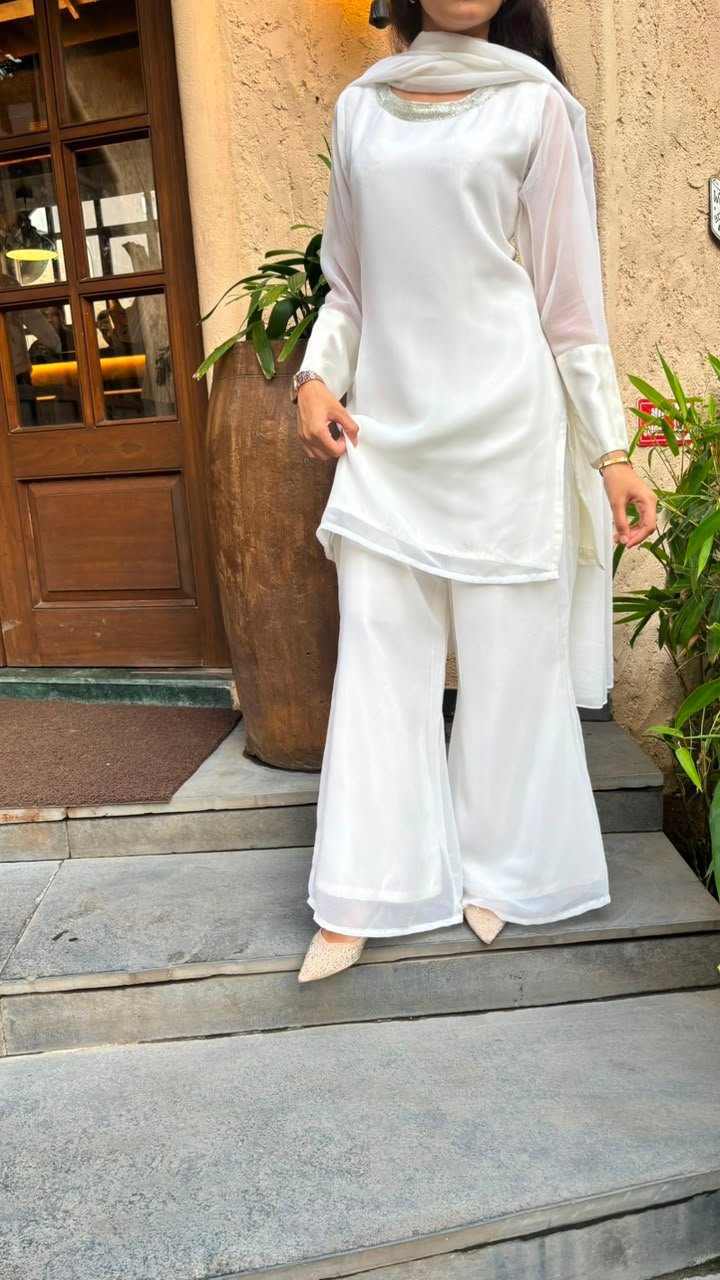 Sajal ali pak set_02