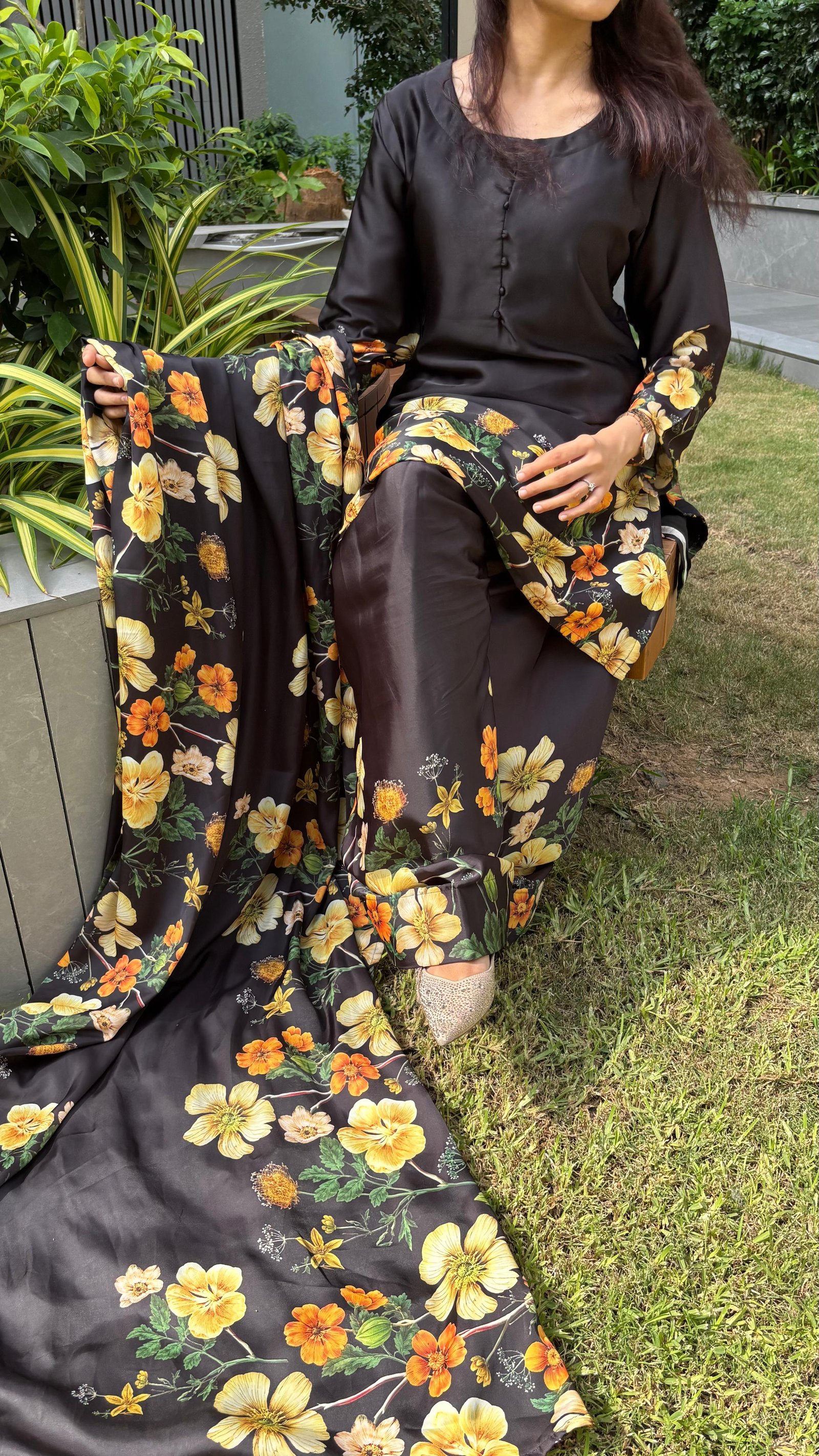 Zeenat pak. cord set_04